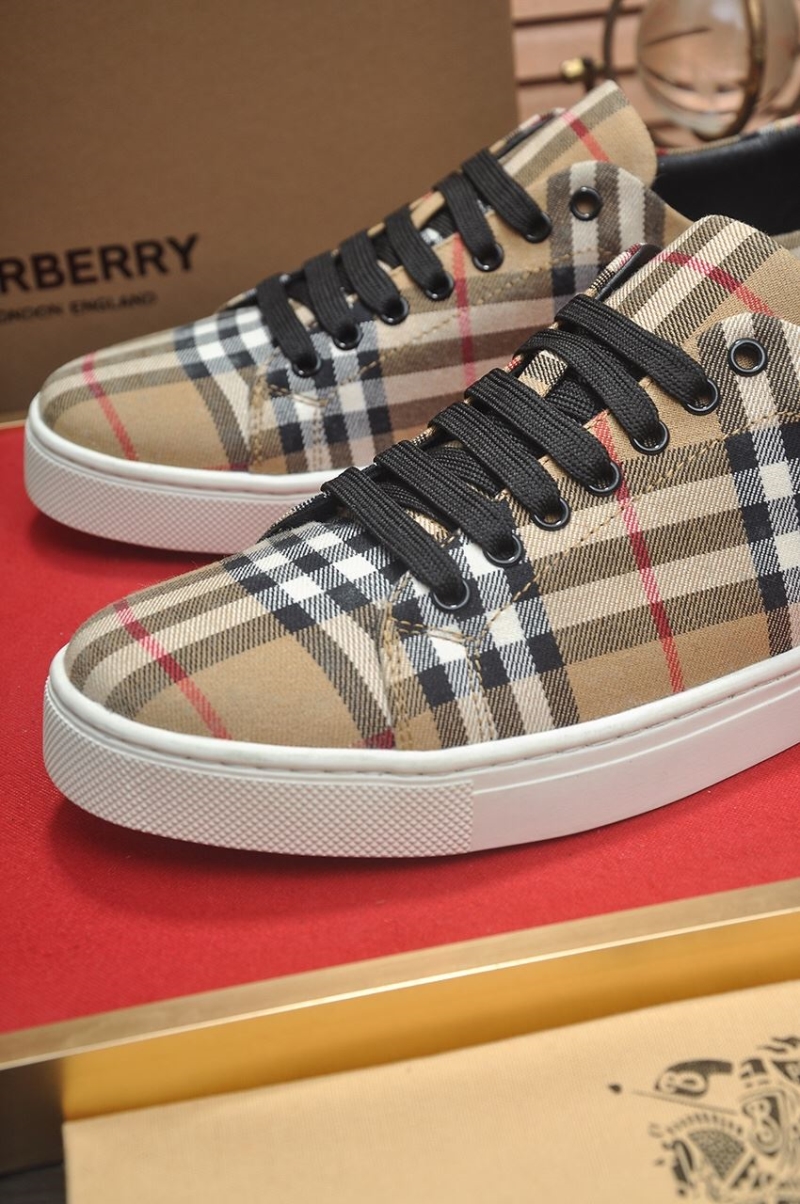 Burberry Sneakers